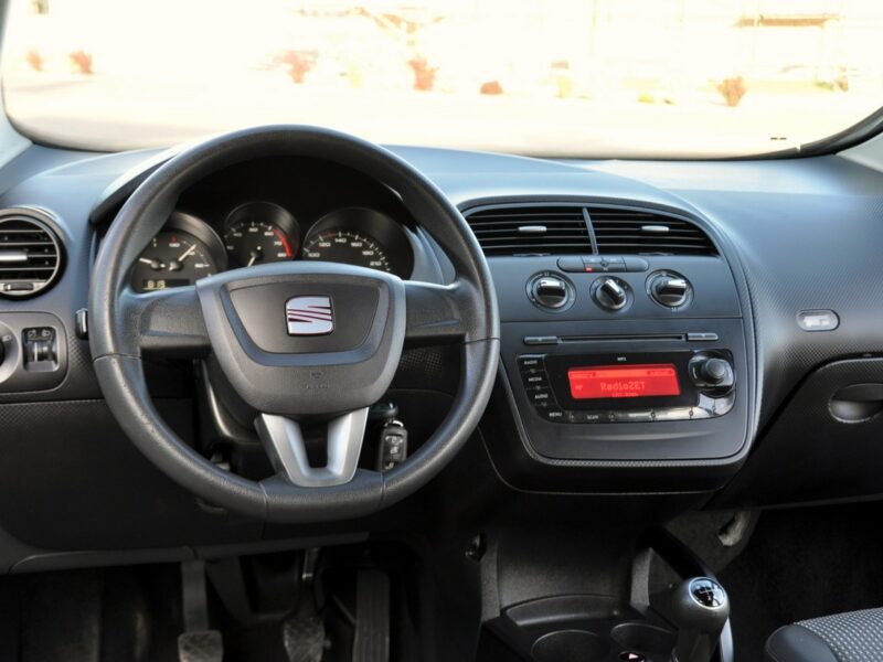 Seat Altea XL 1.6MPI(102KM)*Lift*Klimatyzacja*Welur*I Właściciel*Reling"ASO Seat