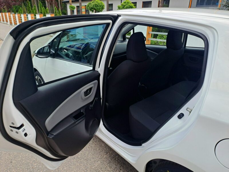 Toyota Yaris Salon Polska LPG Radar Lane Assist III (2011-2019)