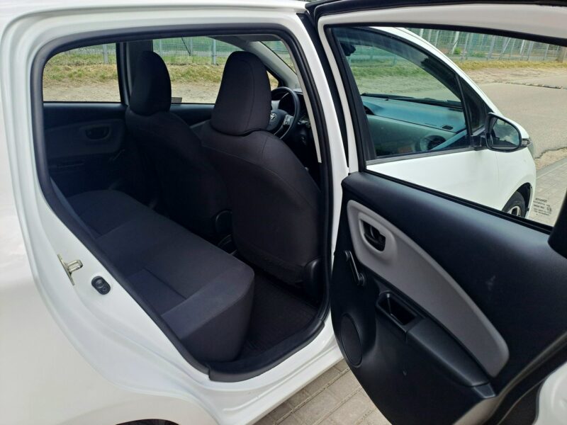 Toyota Yaris Salon Polska LPG Radar Lane Assist III (2011-2019)