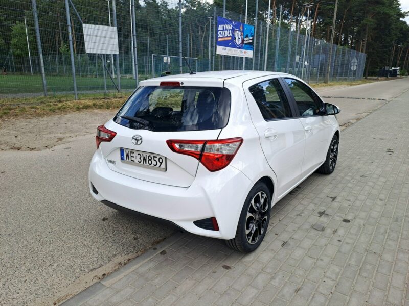 Toyota Yaris Salon Polska LPG Radar Lane Assist III (2011-2019)