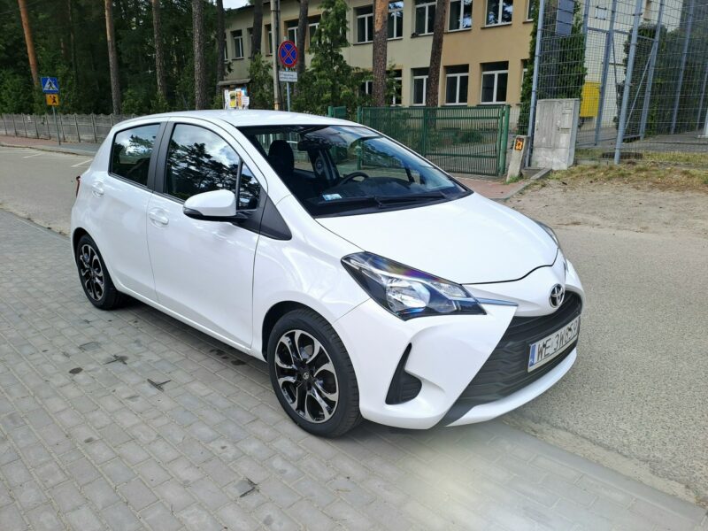 Toyota Yaris Salon Polska LPG Radar Lane Assist III (2011-2019)