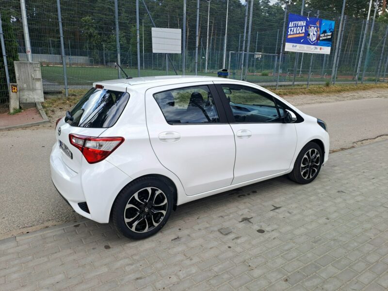 Toyota Yaris Salon Polska LPG Radar Lane Assist III (2011-2019)