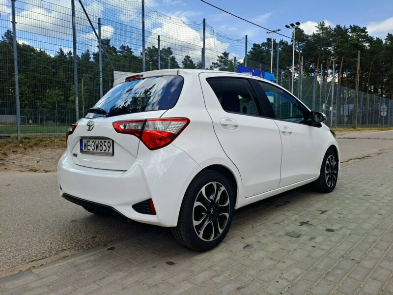 Toyota Yaris Salon Polska LPG Radar Lane Assist III (2011-2019)