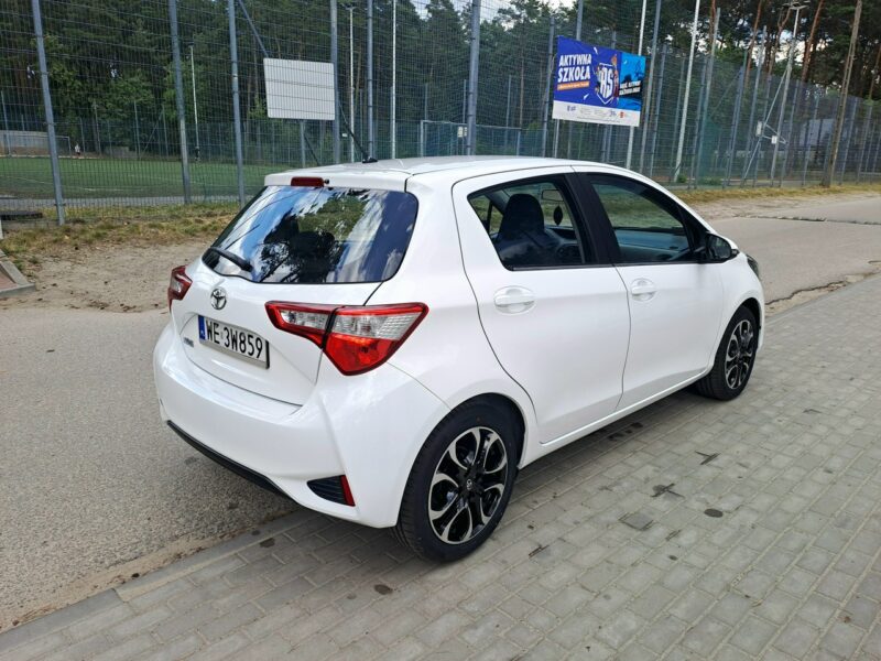 Toyota Yaris Salon Polska LPG Radar Lane Assist III (2011-2019)