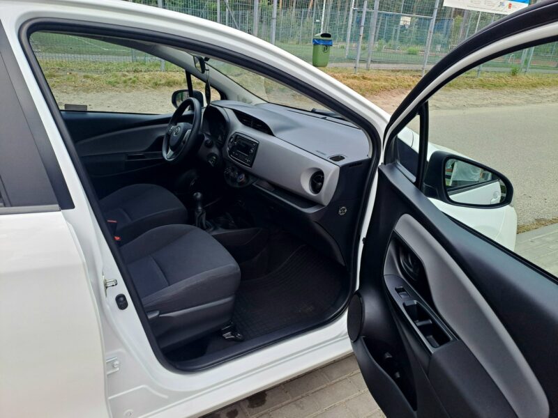Toyota Yaris Salon Polska LPG Radar Lane Assist III (2011-2019)