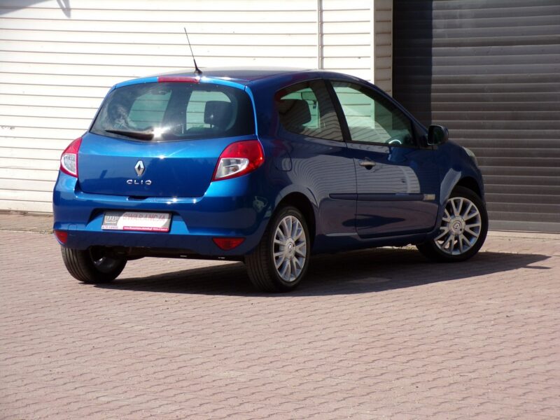 Renault Clio Klimatyzacja /I właść /Gwarancja /1,2 /74KM/2010 III (2005-2012)