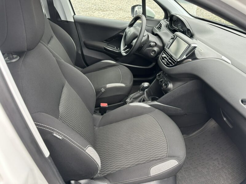 Peugeot 208 Benzyna, tempomat, radio dotykowe ,klimatyzacja, isofix, import I (2012-2019)