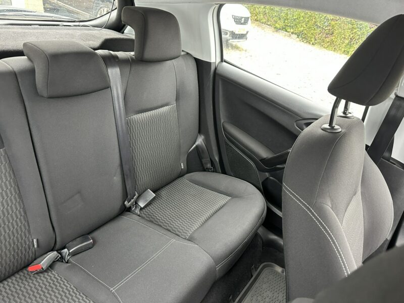 Peugeot 208 Benzyna, tempomat, radio dotykowe ,klimatyzacja, isofix, import I (2012-2019)