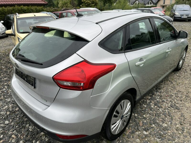 Ford Focus Po liftingu, niezawodny silnik, klimatyzacja, Bluetooth, import Mk3 (2010-2018)
