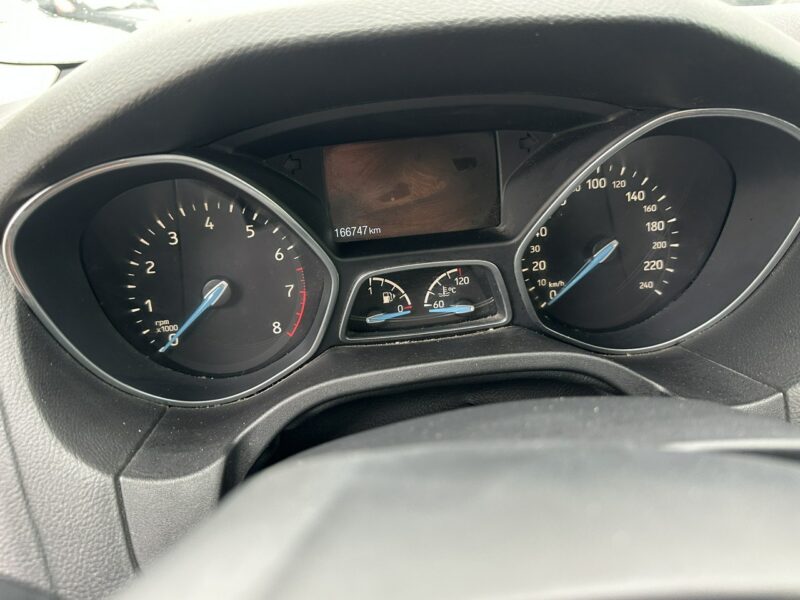 Ford Focus Po liftingu, niezawodny silnik, klimatyzacja, Bluetooth, import Mk3 (2010-2018)