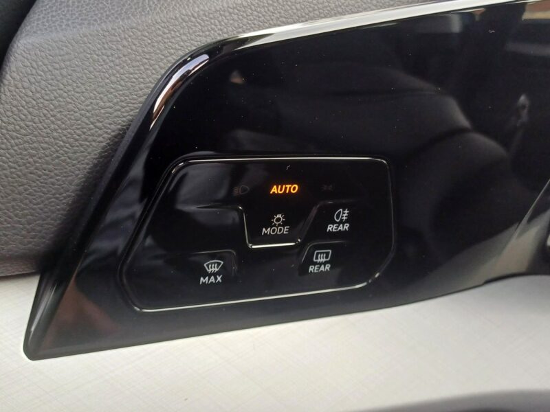 Volkswagen Golf 2.0 TDi Salon Polska Przebieg tylko 3950 km !!! VIII (2020-)