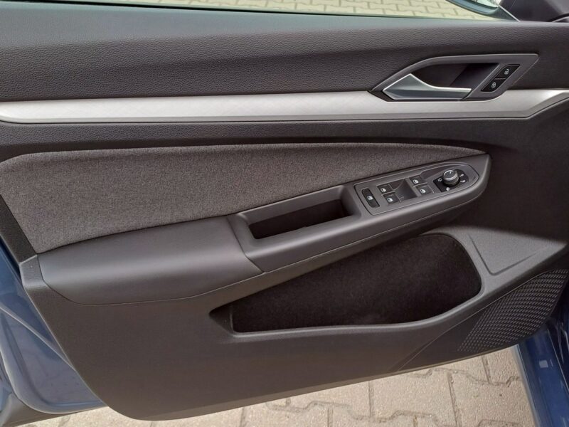Volkswagen Golf 2.0 TDi Salon Polska Przebieg tylko 3950 km !!! VIII (2020-)