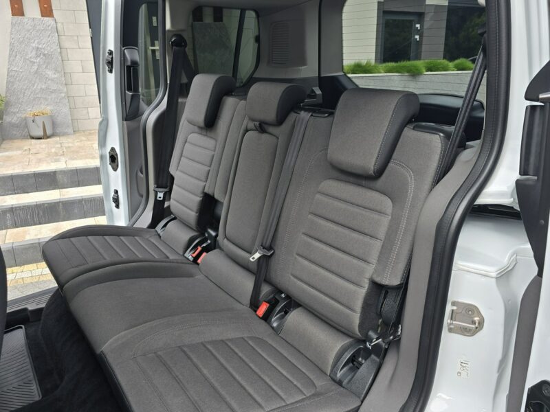Ford Tourneo Connect 1.5 BlueHdi Titanium / Salon PL I-właściciel II (2013-2022)