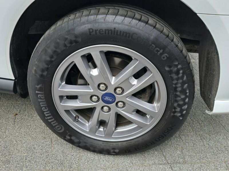 Ford Tourneo Connect 1.5 BlueHdi Titanium / Salon PL I-właściciel II (2013-2022)