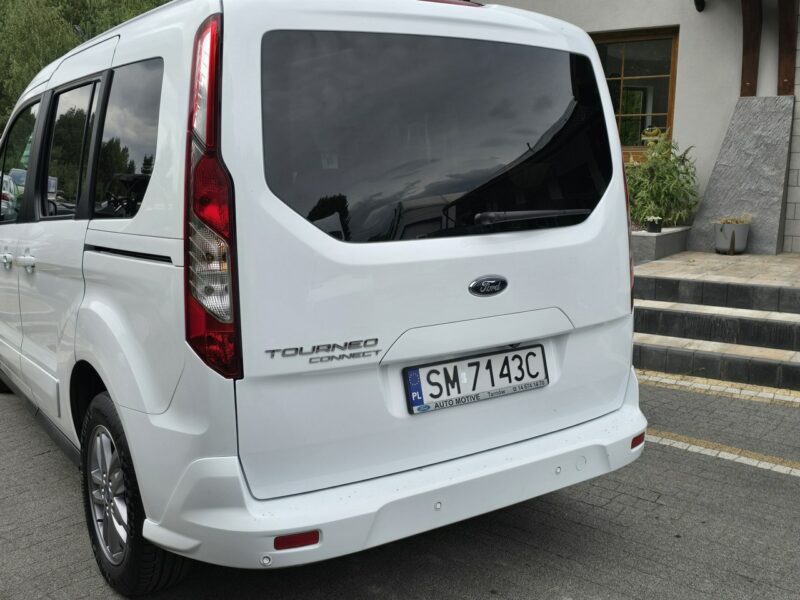 Ford Tourneo Connect 1.5 BlueHdi Titanium / Salon PL I-właściciel II (2013-2022)