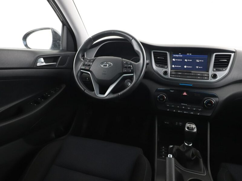 Hyundai Tucson 4WD Navi Automatyczna klimatyzacja podgrzewane fotele Kamera cofania H III (2015-2020)