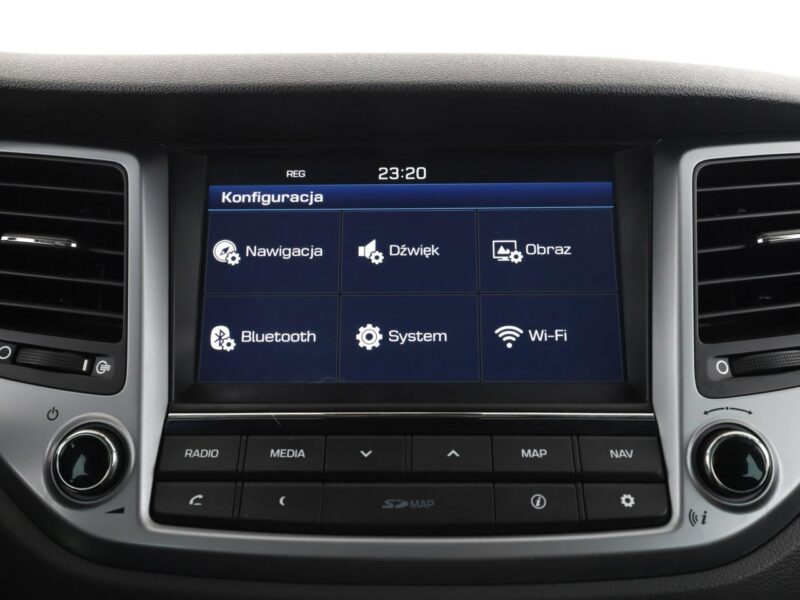 Hyundai Tucson 4WD Navi Automatyczna klimatyzacja podgrzewane fotele Kamera cofania H III (2015-2020)