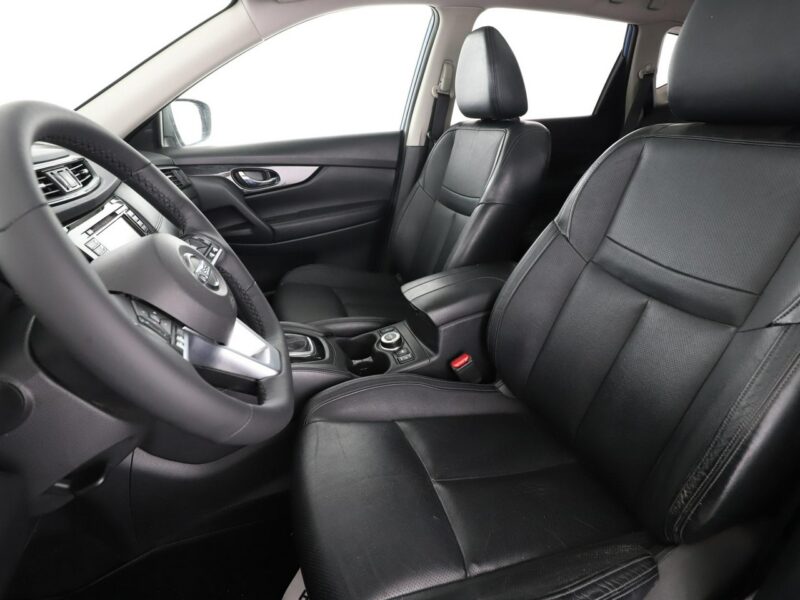 Nissan X-Trail Tekna 177KM 4x4 automat skóra panorama navi kamera grzane fotele hak t III (2014-2021)