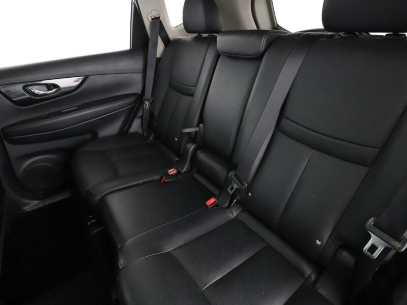 Nissan X-Trail Tekna 177KM 4x4 automat skóra panorama navi kamera grzane fotele hak t III (2014-2021)