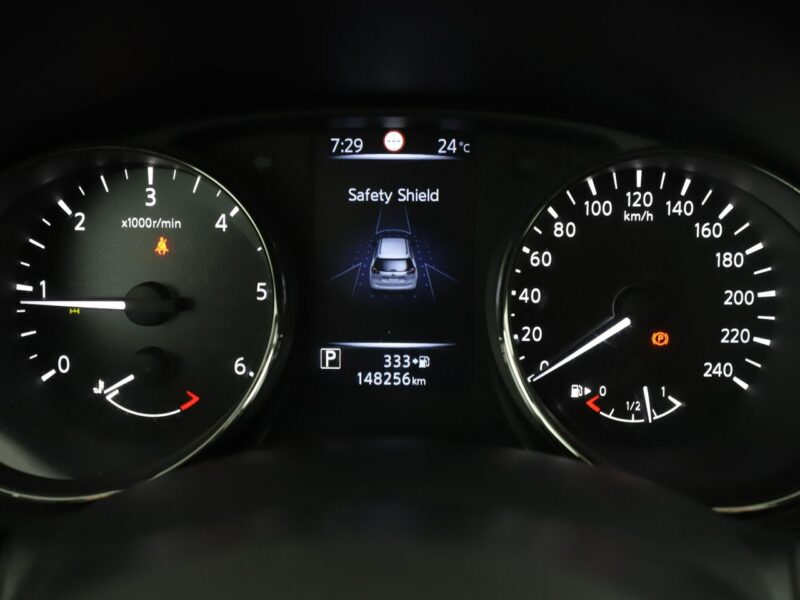 Nissan X-Trail Tekna 177KM 4x4 automat skóra panorama navi kamera grzane fotele hak t III (2014-2021)