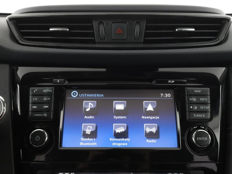 Nissan X-Trail Tekna 177KM 4x4 automat skóra panorama navi kamera grzane fotele hak t III (2014-2021)