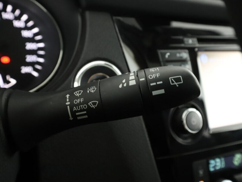 Nissan X-Trail Tekna 177KM 4x4 automat skóra panorama navi kamera grzane fotele hak t III (2014-2021)