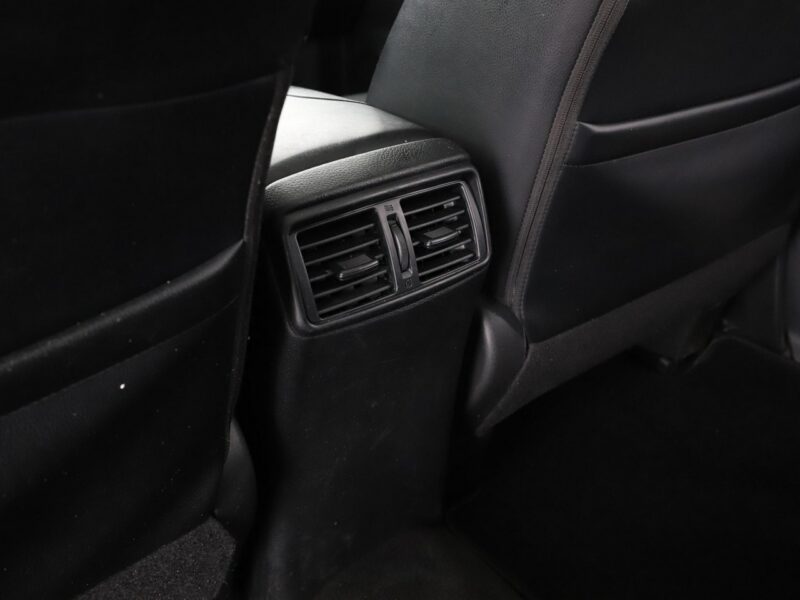 Nissan X-Trail Tekna 177KM 4x4 automat skóra panorama navi kamera grzane fotele hak t III (2014-2021)
