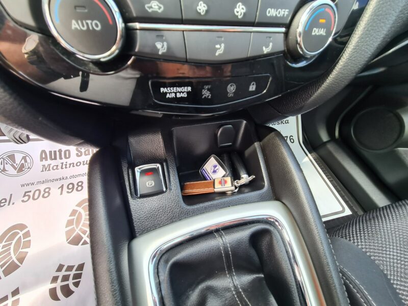 Nissan Qashqai SzklanyDach Navi Kamera 360* 2xPDC Wolne Ręce Radar Asystent Pasa Alu II (2013-2021)