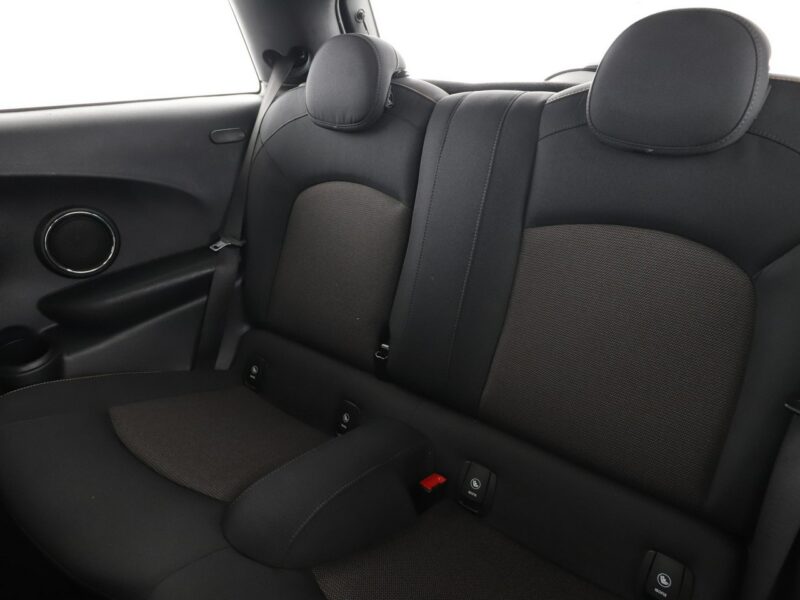 Mini Cooper navi klima auto full LED czujniki parkowania II (2006-)