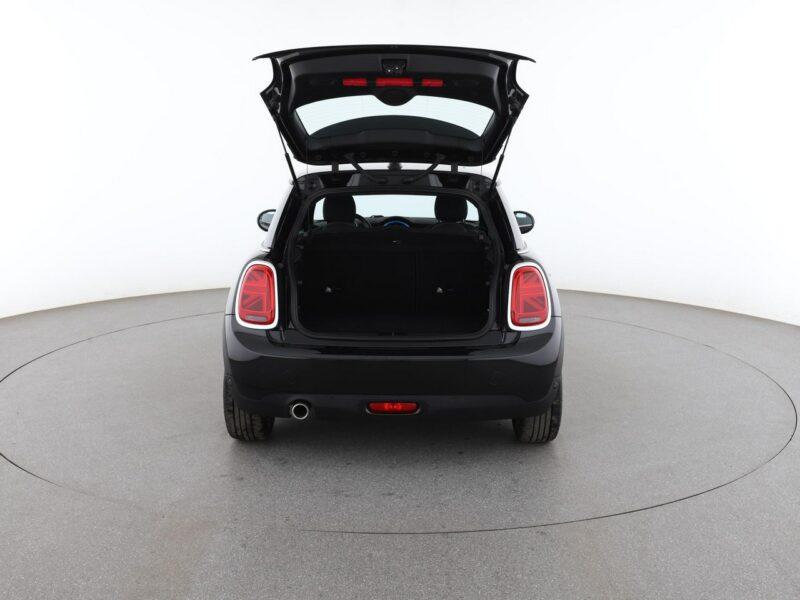 Mini Cooper navi klima auto full LED czujniki parkowania II (2006-)