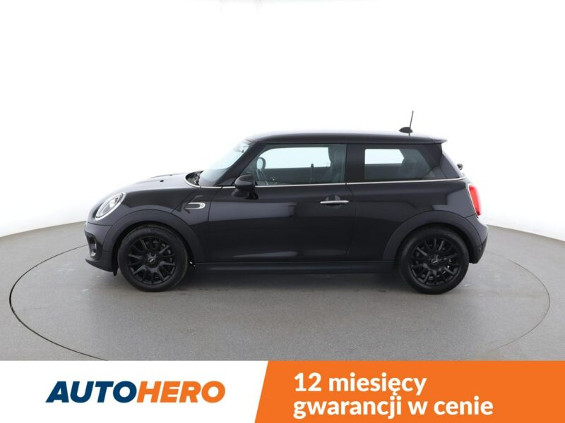 Mini Cooper navi klima auto full LED czujniki parkowania II (2006-)