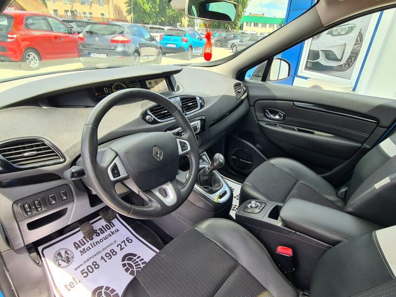Renault Scenic BOSE Navi Kamera 2xPDC Grzane Fotele Półskóry Klimatronik Sensory Led III (2009-2016)