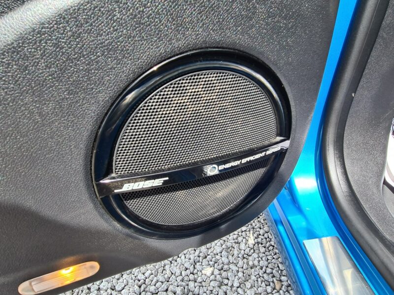 Renault Scenic BOSE Navi Kamera 2xPDC Grzane Fotele Półskóry Klimatronik Sensory Led III (2009-2016)