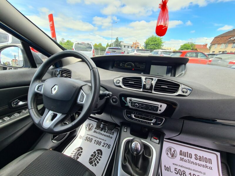 Renault Scenic BOSE Navi Kamera 2xPDC Grzane Fotele Półskóry Klimatronik Sensory Led III (2009-2016)