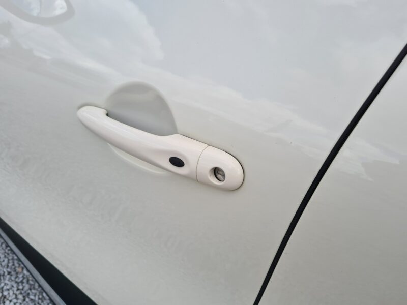 Renault Captur Navi PDC Klimatyzacja Wolne Ręce Tempomat Halogeny Komputer Alu I (2013-2019)