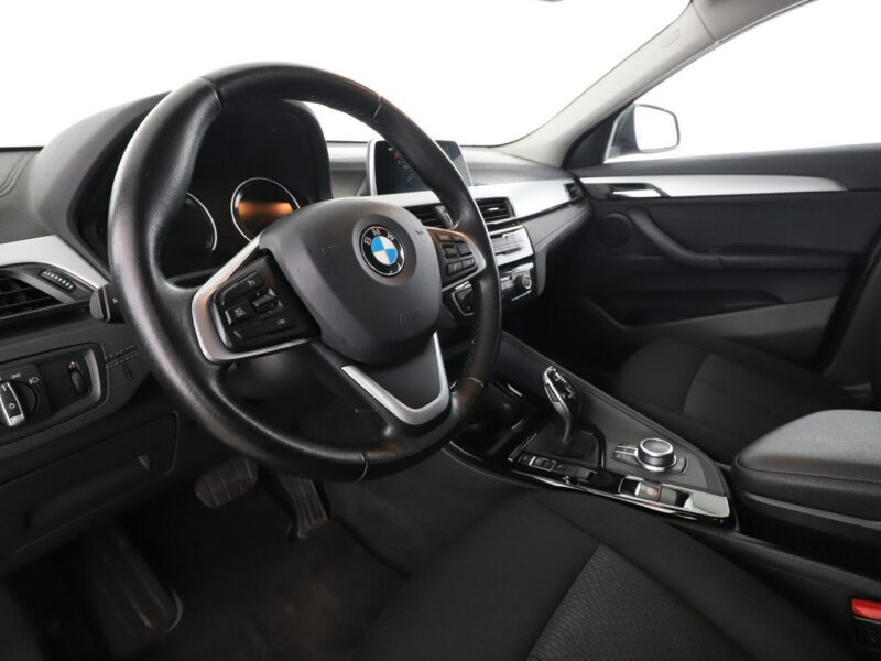 BMW X2 Advantage automat navi PDC el.klapa LED tempomat F39 (2017-2023)