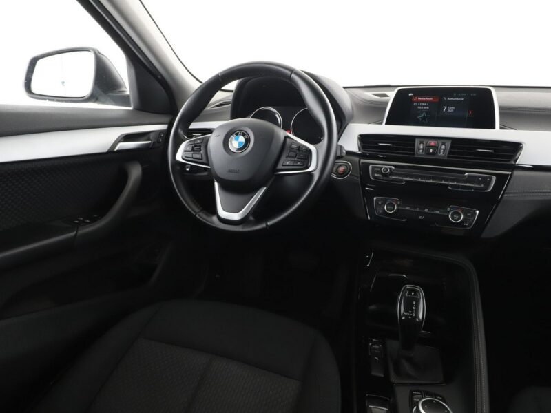 BMW X2 Advantage automat navi PDC el.klapa LED tempomat F39 (2017-2023)