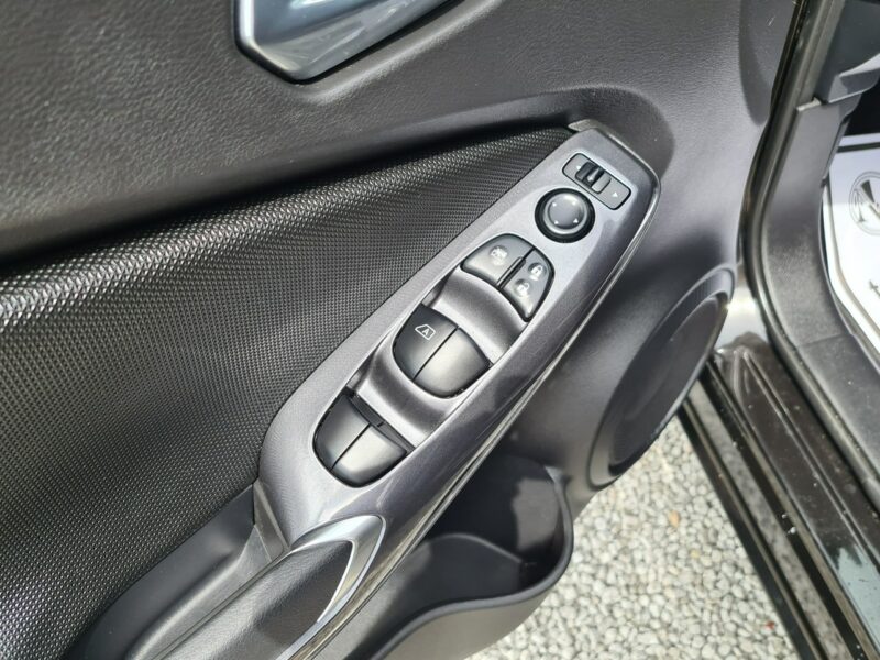 Nissan Juke 9 Tys.Km Serwisowany Kamera Xenon Klimatyzacja Radar Asystent Pasa II (2019-)
