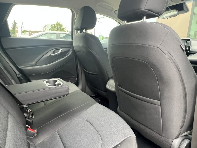 Hyundai i30 1.5DPI 110KM Smart+LED+Pakiet Zimowy Salon Polska Pierwszy wł FV23% III (2017-)