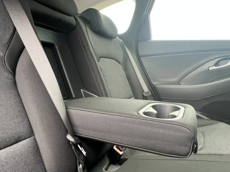 Hyundai i30 1.5DPI 110KM Smart+LED+Pakiet Zimowy Salon Polska Pierwszy wł FV23% III (2017-)