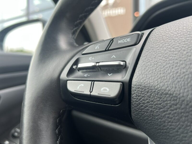 Hyundai i30 1.5DPI 110KM Smart+LED+Pakiet Zimowy Salon Polska Pierwszy wł FV23% III (2017-)