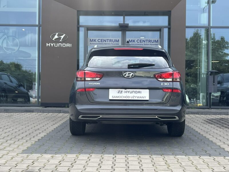 Hyundai i30 1.5DPI 110KM Smart+LED+Pakiet Zimowy Salon Polska Pierwszy wł FV23% III (2017-)