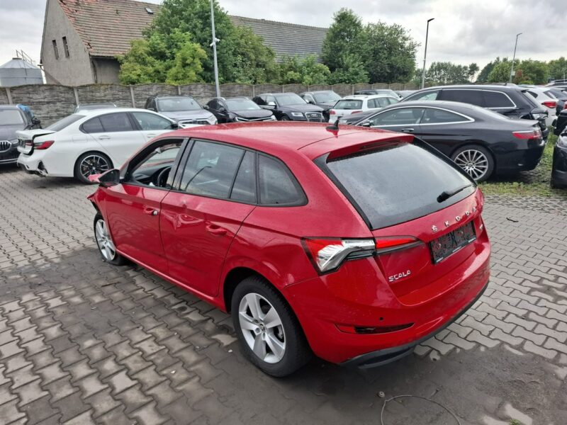 Škoda Scala Klimatronik Podgrzewanie Czujniki park. CNG