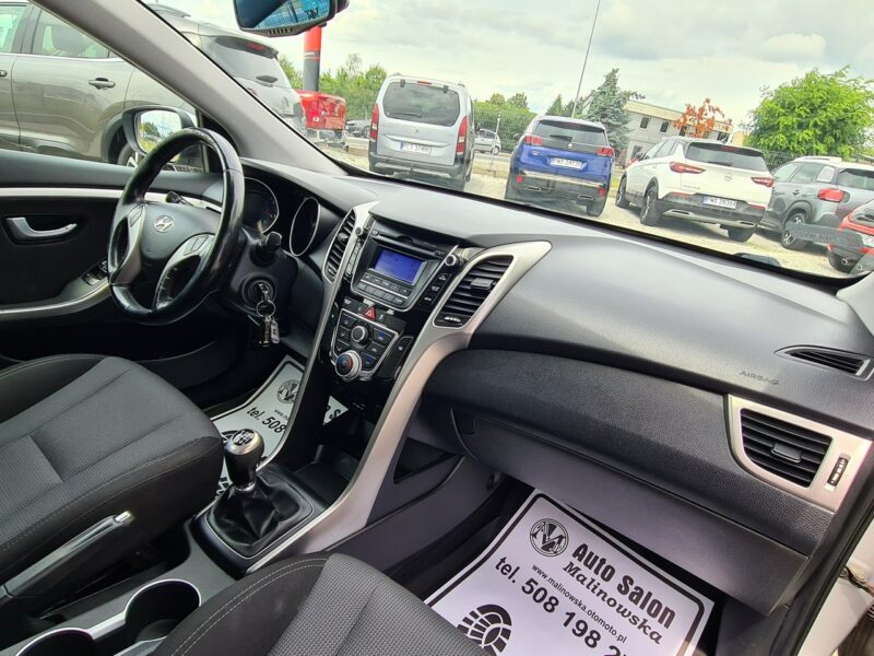 Hyundai i30 Klimatyzacja Led Kamera Halogeny Komputer Alu Niski Przebieg !!! II (2012 - 2016)