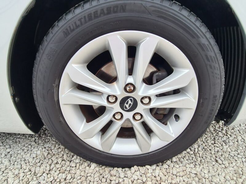 Hyundai i30 Klimatyzacja Led Kamera Halogeny Komputer Alu Niski Przebieg !!! II (2012 - 2016)