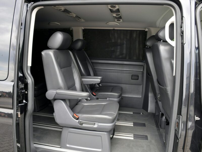 Volkswagen Multivan 2.0TDI(180KM)*Long*DSG*Highline*Navi*Skóry*6-Foteli*2xPar*Alu17"ASO VW