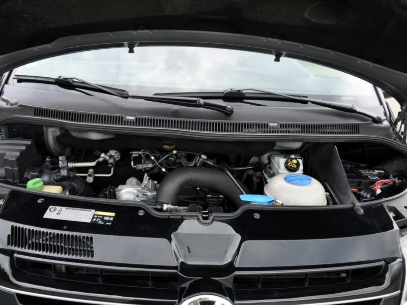 Volkswagen Multivan 2.0TDI(180KM)*Long*DSG*Highline*Navi*Skóry*6-Foteli*2xPar*Alu17"ASO VW