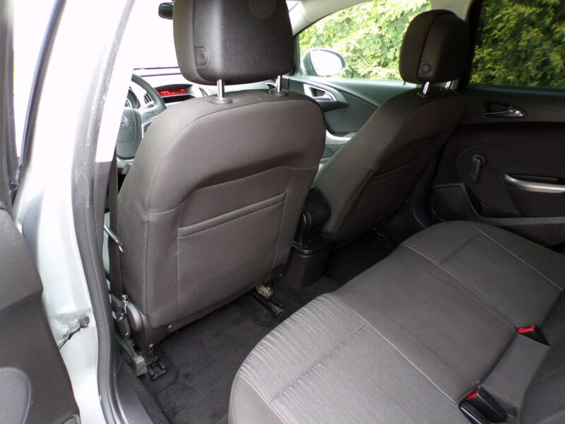 Opel Astra Bagażnik Rowerowy /Klima /Gwarancja /1,6 /115KM /2010 J (2009-2019)