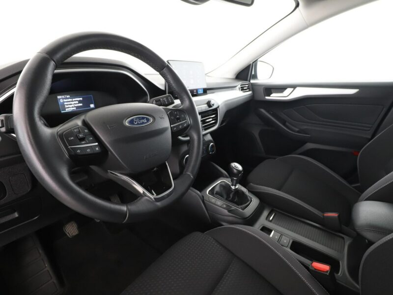 Ford Focus navi czujniki parkowania klima hak multifunkcja Mk4 (2018-)