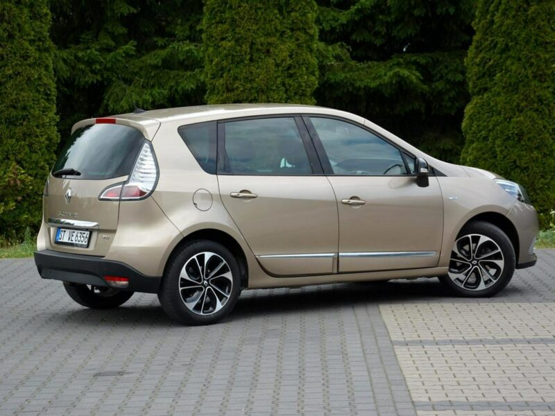 Renault Scenic 1.2Tce Lift Bose Kamera Navi R-Link Xenon Ledy pół-Skóry 2xParktr. III (2009-2016)